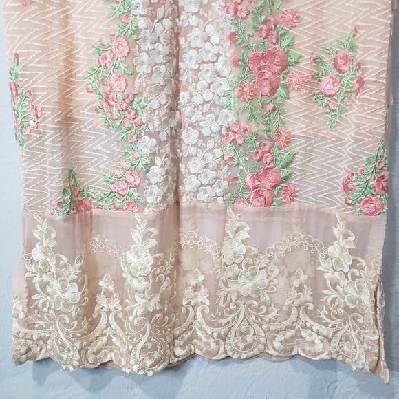 Agha Noor Floral Embroidered Sheer Kurti Size Medium - Picture 4 of 15